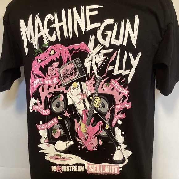 Machine Gun Kelly tour 2022 Mainstream Sellout T-shirt size Large - Picture 2 of 7